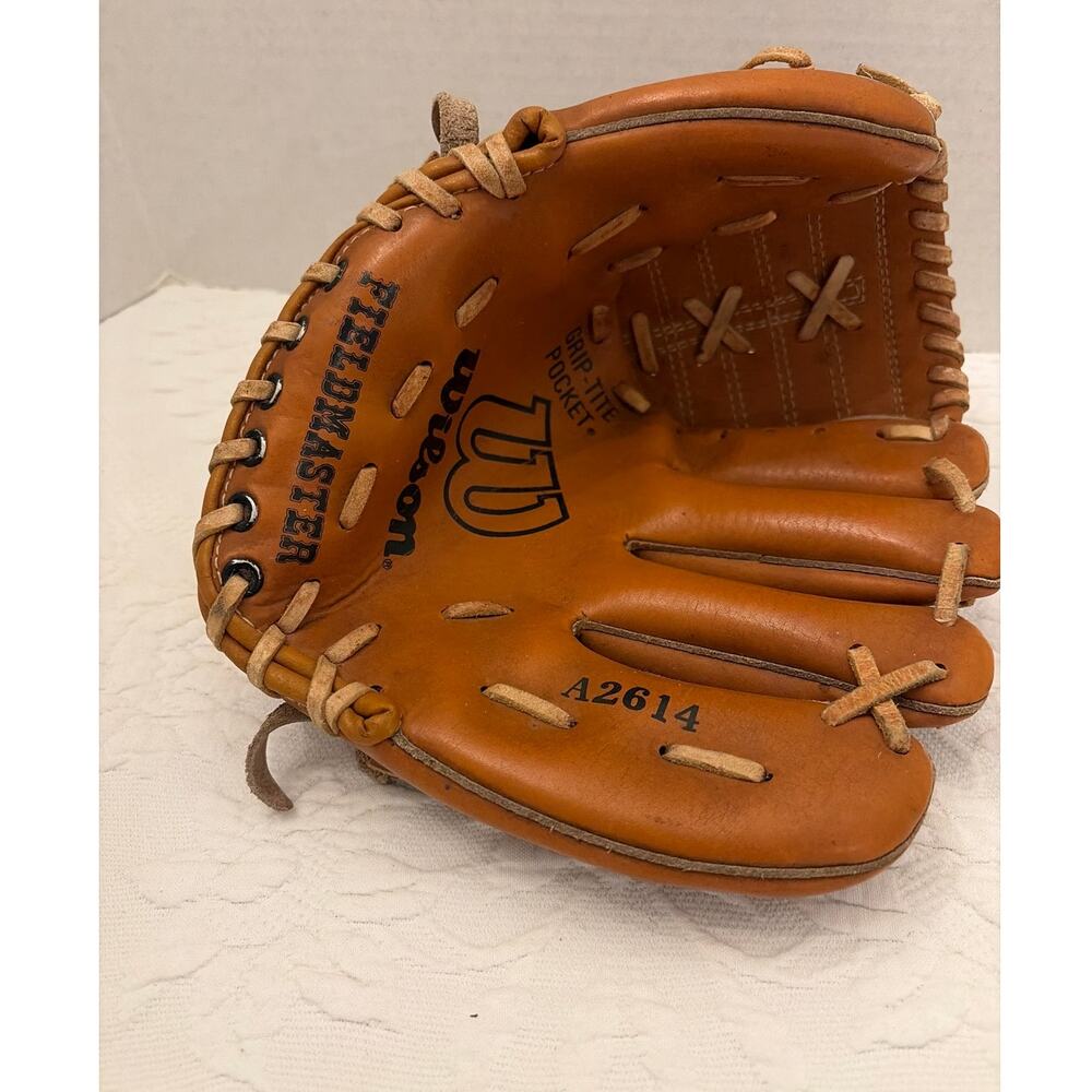 Vintage Wilson Fieldmaster A2614 Baseball Glove RHT Grip-Tite Pocket Leather